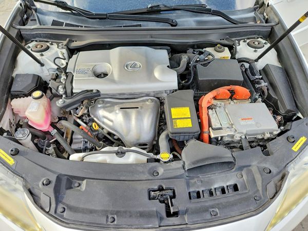 2013 LEXUS ES