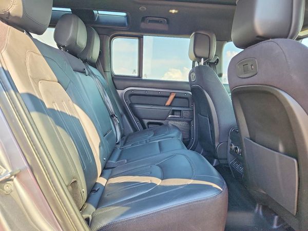 2020 LAND ROVER DEFENDER