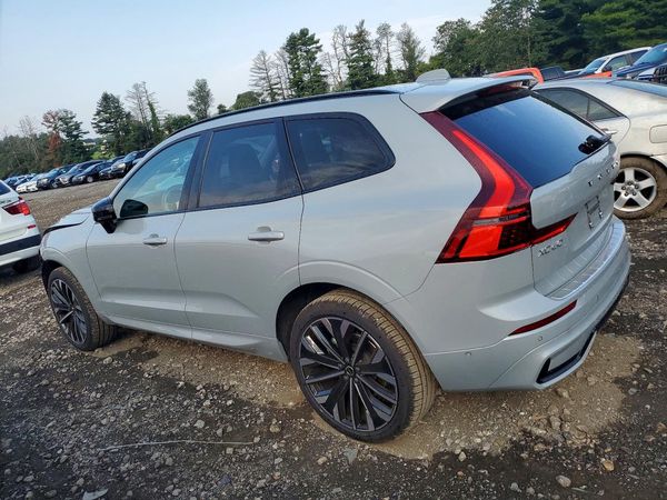 2026 VOLVO XC60 Ultra Dark