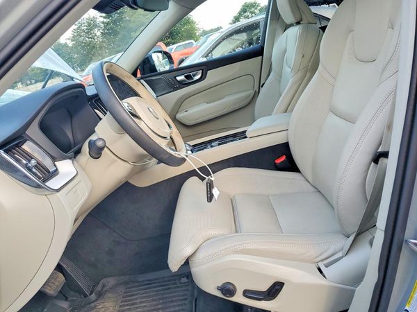 2026 VOLVO XC60 Ultra Dark