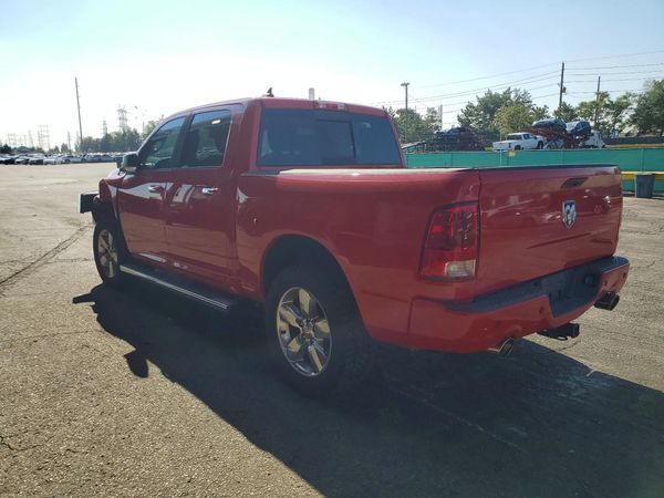 2013 RAM 1500 SLT