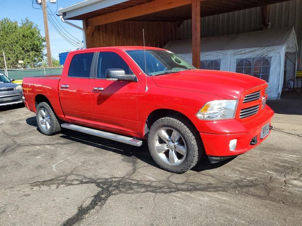 2013 RAM 1500 SLT
