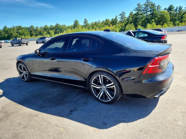 2021 VOLVO S60 R-Design