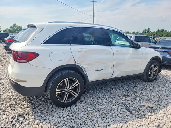 2020 MERCEDES-BENZ GLC GLC300