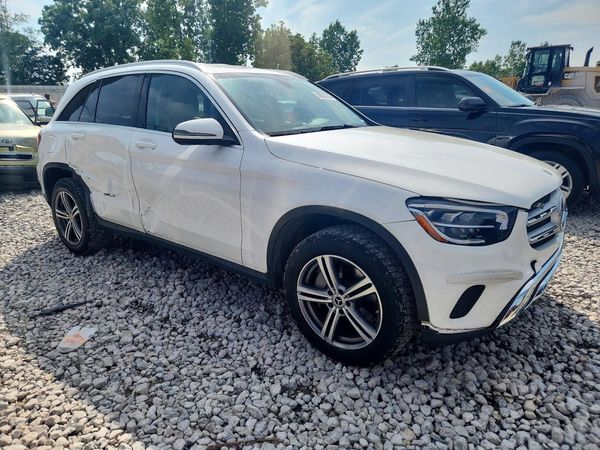2020 MERCEDES-BENZ GLC GLC300
