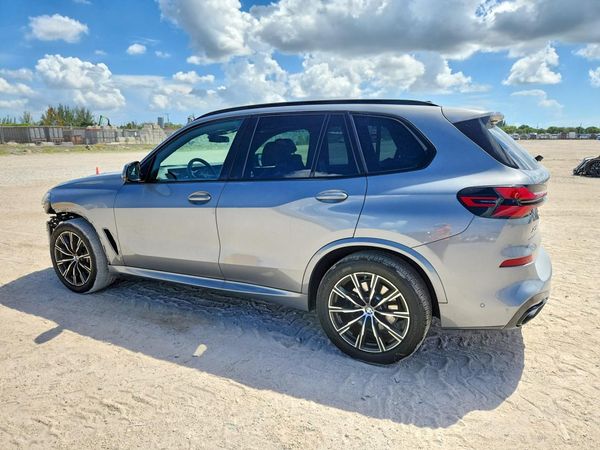 2024 BMW X5