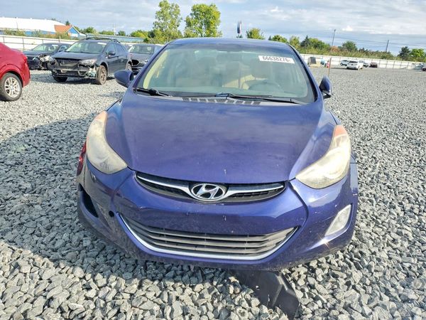 2013 HYUNDAI ELANTRA