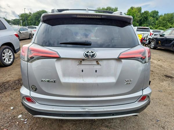 2016 TOYOTA RAV4 XLE (M Grade)