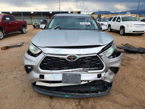 2023 TOYOTA HIGHLANDER