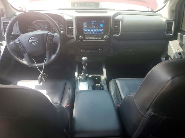 2024 NISSAN FRONTIER