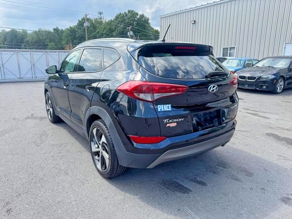 2016 HYUNDAI TUCSON