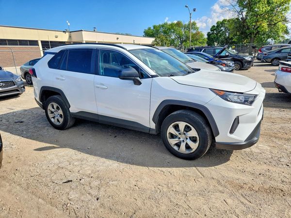 2021 TOYOTA RAV4 LE