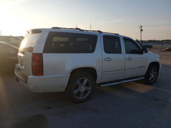 2013 CHEVROLET SUBURBAN LTZ