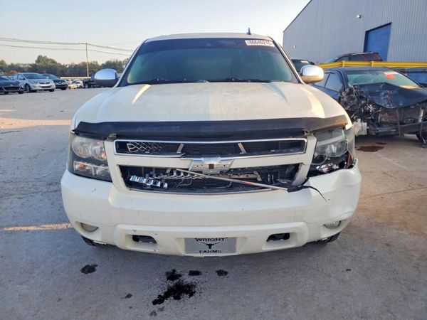 2013 CHEVROLET SUBURBAN LTZ