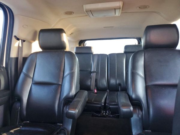 2013 CHEVROLET SUBURBAN LTZ