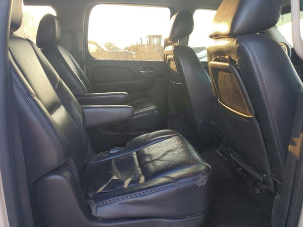 2013 CHEVROLET SUBURBAN LTZ