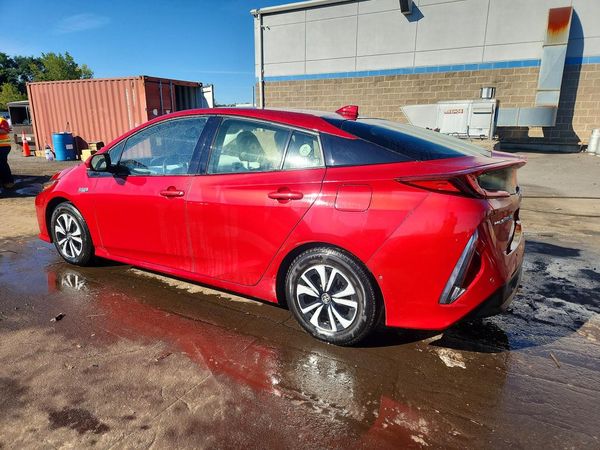 2017 TOYOTA PRIUS Three/Four/Four Adv — DSRA
