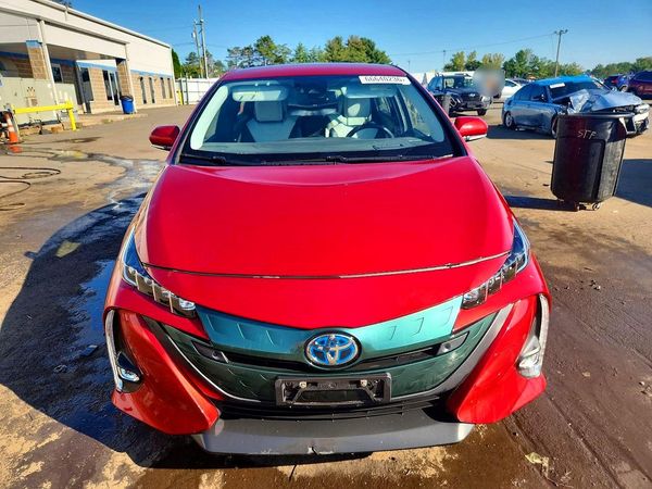 2017 TOYOTA PRIUS Three/Four/Four Adv — DIRF