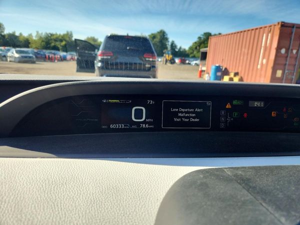 2017 TOYOTA PRIUS Three/Four/Four Adv — ODOM