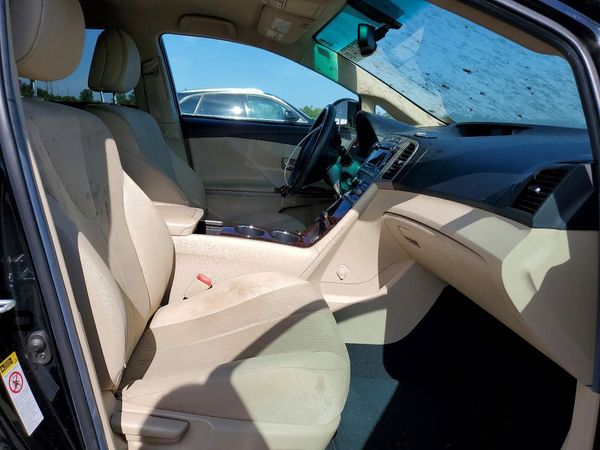 2012 TOYOTA VENZA