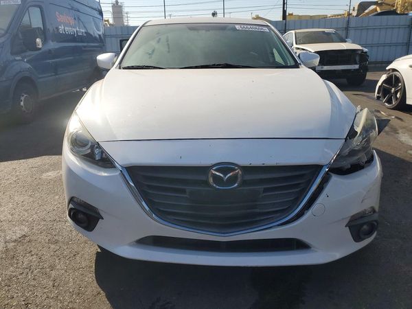 2015 MAZDA 3