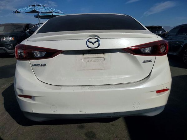 2015 MAZDA 3