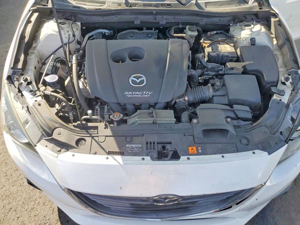 2015 MAZDA 3