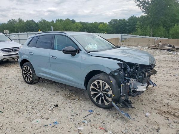 2026 AUDI Q3 S Line quattro — Passenger 3/4