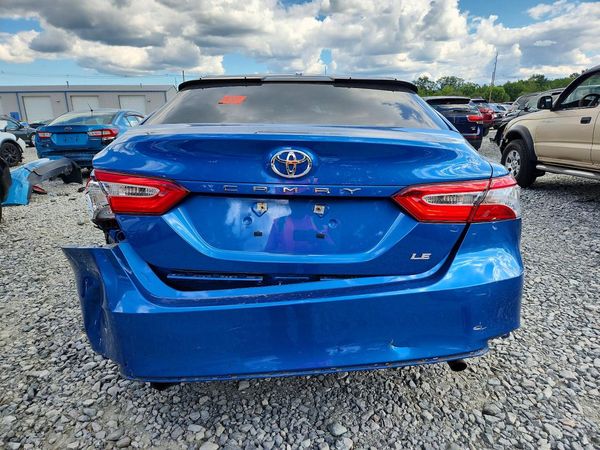 2020 TOYOTA CAMRY LE — DIRR