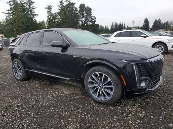2024 CADILLAC LYRIQ Sport-1 — Passenger 3/4