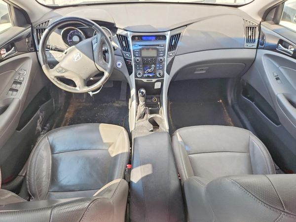 2013 HYUNDAI SONATA