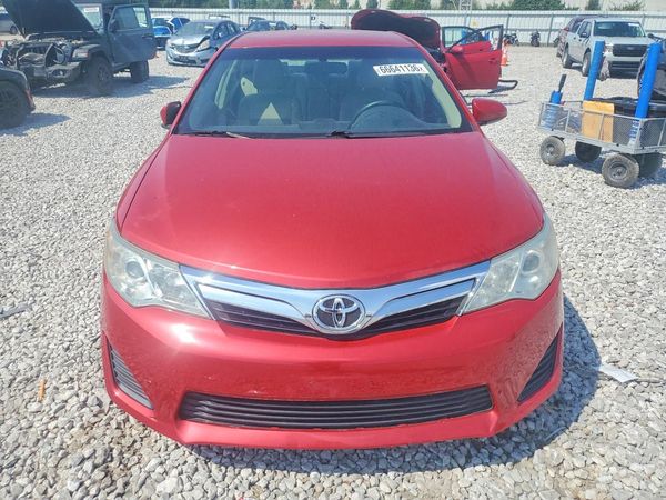2013 TOYOTA CAMRY