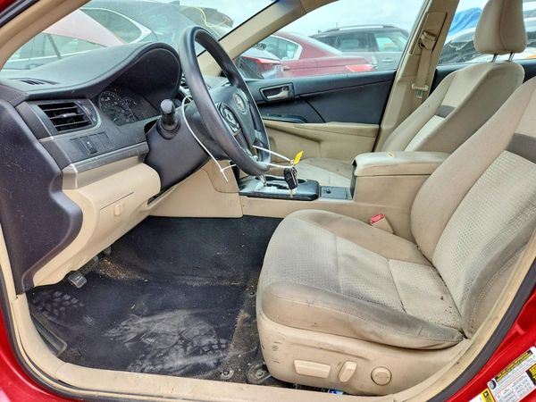 2013 TOYOTA CAMRY