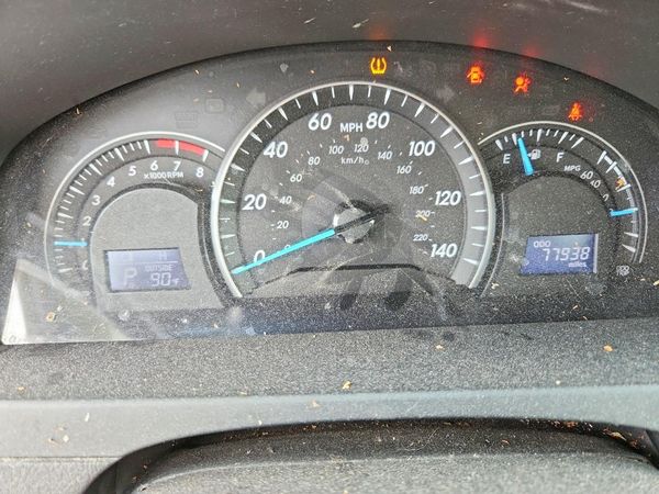 2013 TOYOTA CAMRY