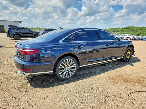 2019 AUDI A8 quattro L