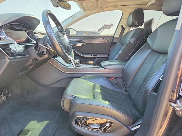 2019 AUDI A8 quattro L