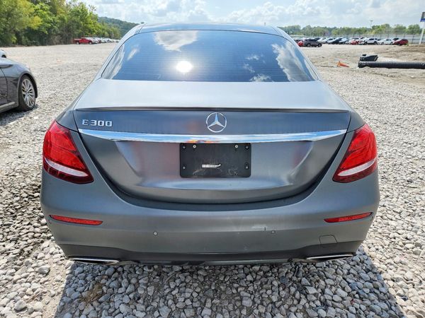2018 MERCEDES-BENZ E E300