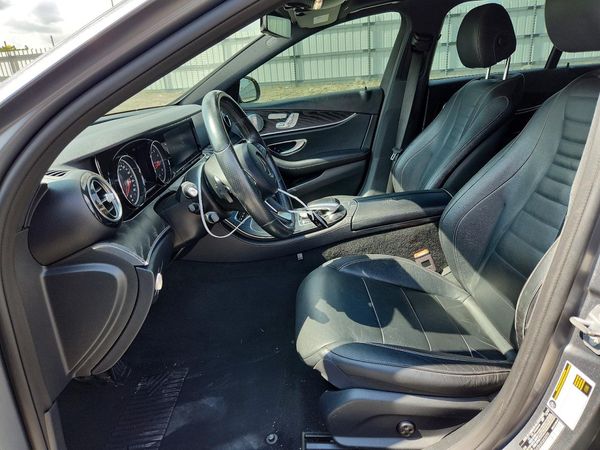 2018 MERCEDES-BENZ E E300