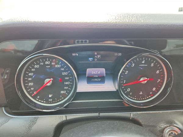2018 MERCEDES-BENZ E E300