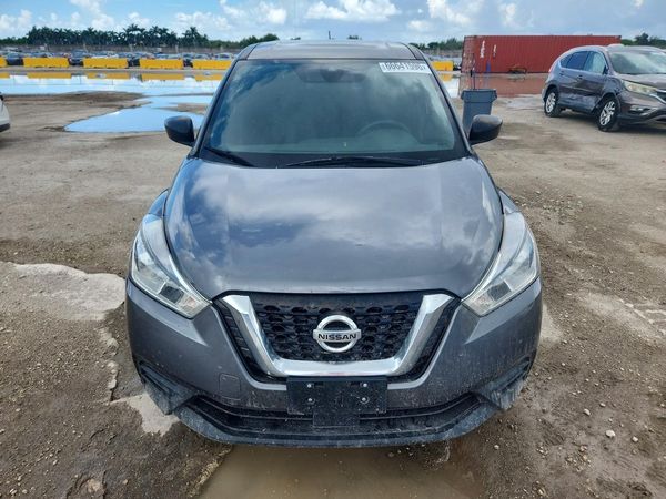 2020 NISSAN KICKS