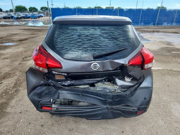 2020 NISSAN KICKS