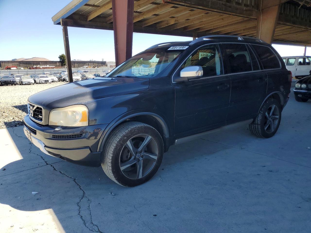2013 VOLVO XC90