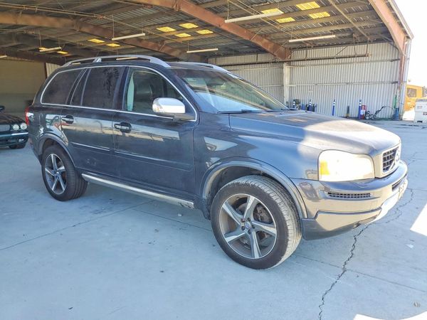 2013 VOLVO XC90