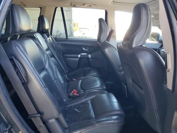 2013 VOLVO XC90