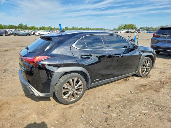 2019 LEXUS UX