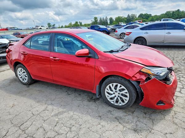2017 TOYOTA COROLLA