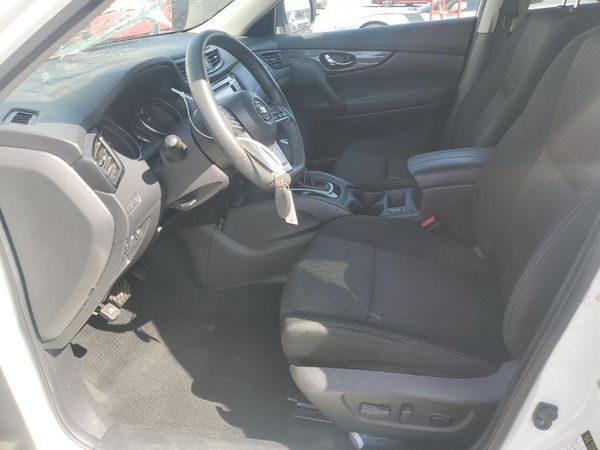 2019 NISSAN ROGUE — DENT