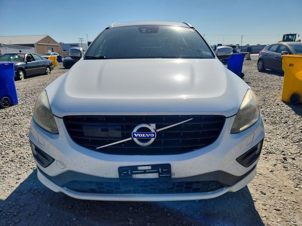 2017 VOLVO XC60