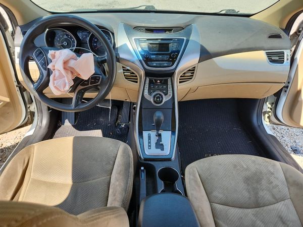 2013 HYUNDAI ELANTRA