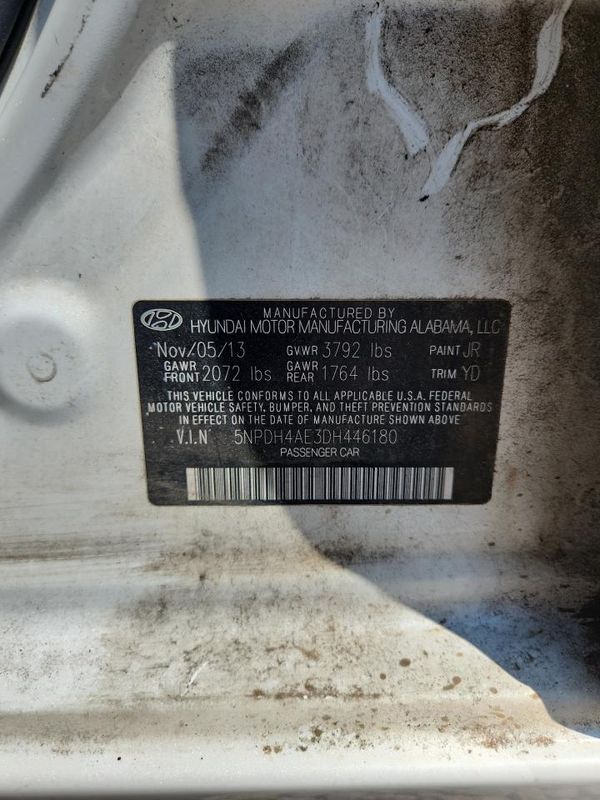 2013 HYUNDAI ELANTRA